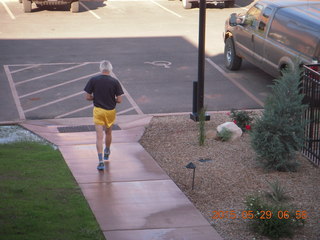 34 8zv. Gateway - Karen and Shaun place - Mid