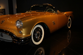 248 8zv. Gateway car museum - Oldsmobile F88 concept car 1954