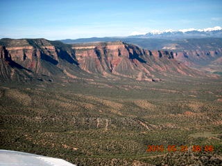 16 8zx. aerial - Gateway to Crawford