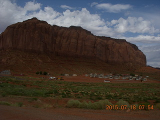 555 91j. Monument Valley - Gouldings
