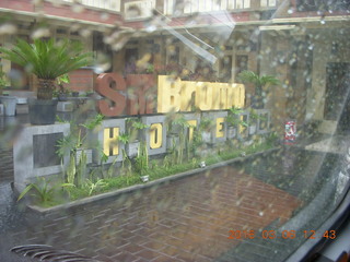 242 996. Indonesia - Mighty Mt. Bromo drive