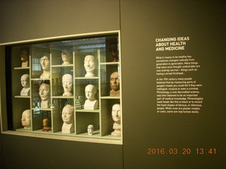 109 99l. London Science Museum