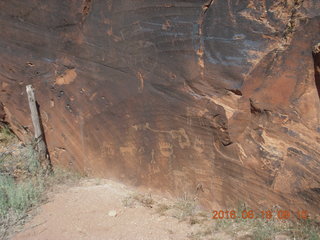 31 9cj. Zeb's dinosaur tour - rock art