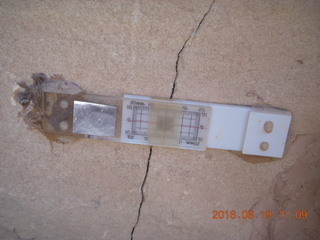 215 9ck. Cutthroat Castle - crack measuring device?