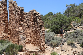 285 9ck. Painted Hand + Adam