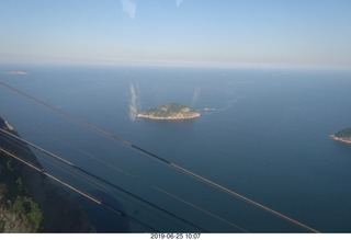 168 a0e. - Rio de Janeiro tour - Sugarloaf Mountain