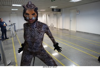 40 a0e. airline flights from Rio de Janeiro to Iguazu - cool actors in costumes