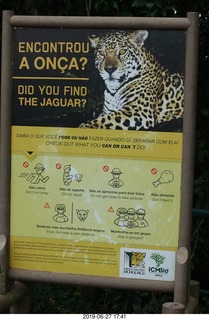 65 a0e. Iguazu Falls - sign