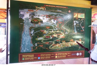 24 a0e. Iguazu Falls - map