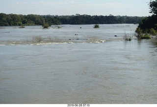 95 a0e. Iguazu Falls - Devil's Throat