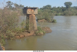 181 a0e. Iguazu Falls - Devil's Throat