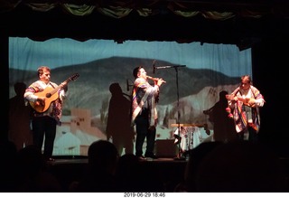 64 a0e. Buenos Aires - Tango show