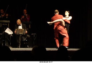 108 a0e. Buenos Aires - Tango show