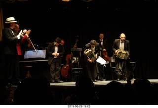 129 a0e. Buenos Aires - Tango show