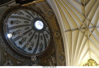330 a0f. Peru - Lima tour - church - looking up