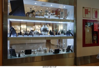 362 a0f. silver stuff in airport