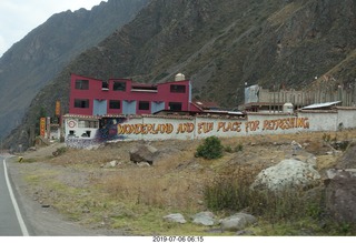 100 a0f. Peru - drive to Aguas Calientes Vistadome Train station