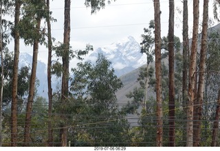 131 a0f. Peru - drive to Aguas Calientes Vistadome Train station