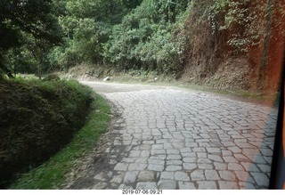 275 a0f. Peru - bus uphill to machu picchu