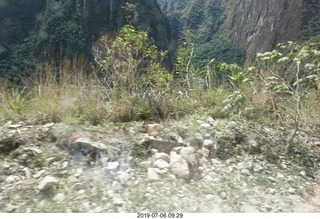 287 a0f. Peru - bus uphill to machu picchu
