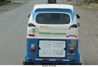 76 a0f. Peru - drive to cusco - three wheeler