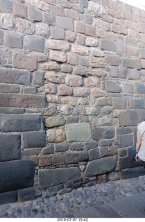 397 a0f. Peru - Cusco square - old wall inside new