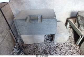 417 a0f. Peru - Cusco - church - rock pieces