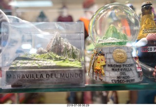 61 a0f. Peru - Cusco - airport - souvenirs