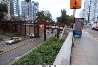 291 a0f. Peru - Lima - beach garden walk