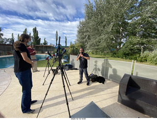 49 a0y. Neuguen pool - eclipse viewers and their stuff