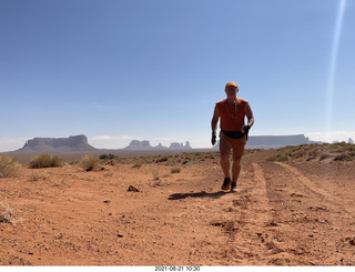 594 a16. Monument Valley run + Adam