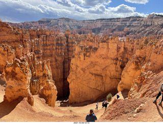 172 a18. Bryce Canyon - Wall Street hike - Amphitheater