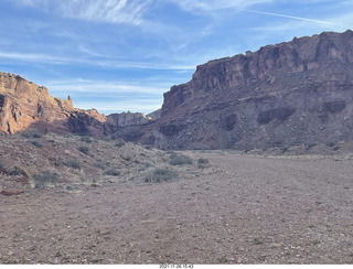 57 a19. Utah back country - Hidden Splendor airstrip area on the ground
