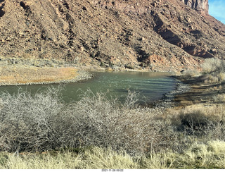 59 a19. driving from fisher towers - Colorado River