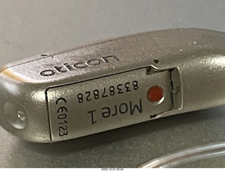 Oticon portable hearing-aid charger