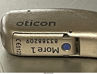 Oticon portable hearing-aid charger