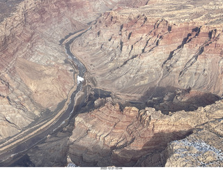 43 a1n. aerial - Cataract Canyon