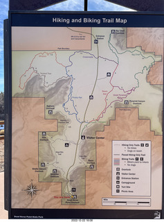 239 a1n. Utah - Dead Horse Point State Park - sign