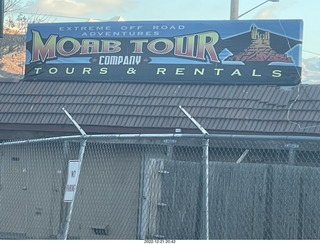 294 a1n. Utah - Moab Tour - TOurs & Rentals