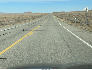154 a1n. Utah - driving from hanksville to goblin valley