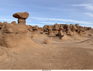 210 a1n. Utah Goblin Valley State Park - valley of goblins