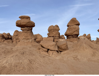 221 a1n. Utah Goblin Valley State Park - valley of goblins