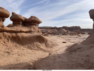 225 a1n. Utah Goblin Valley State Park - valley of goblins