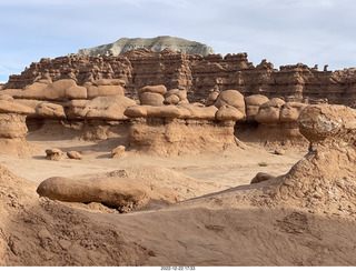 248 a1n. Utah Goblin Valley State Park - valley of goblins