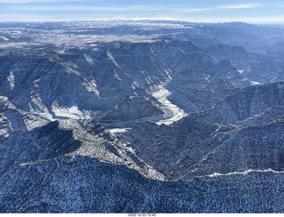 184 a1n. aerial - canyonlands - Green River, Desolation Canyon, Book Cliffs