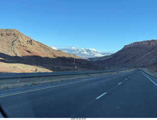 338 a1n. road south to moab