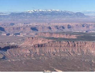 89 a1n. aerial - Cataract Canyon area - Henry Mountains