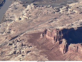 107 a1n. aerial - Hite airstrip (UT03)