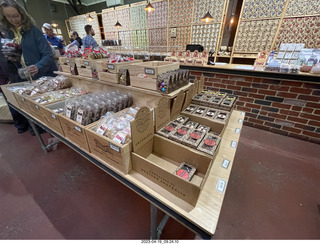 19 a1s. Astro Trails - wine-tasting tour - chocalate store