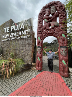 56 a1s. New Zealand - Thermal Hot Springs - Te Puia + Adam